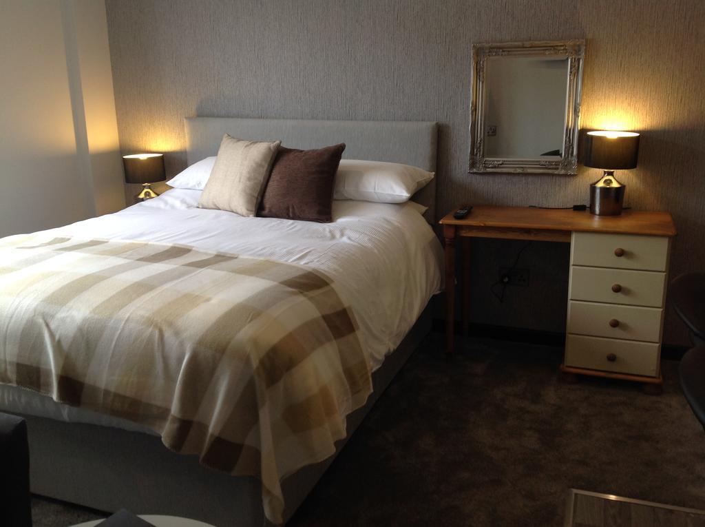 Rooms @ Number Six โอ๊กคัม ภายนอก รูปภาพ